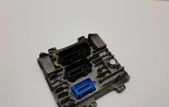 Opel Zafira C Engine control unit/module 395357783 13101010000 55401249