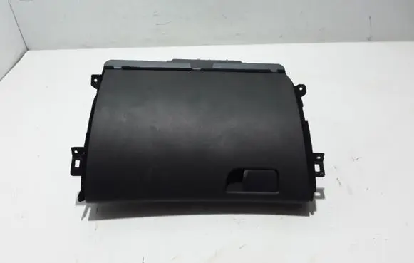 Renault Megane IV Glove box 685000238R