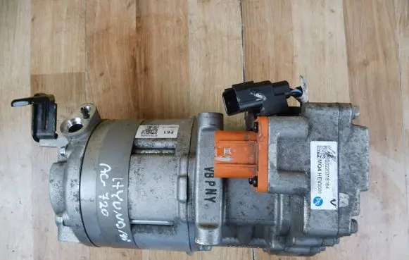Hyundai Tucson IV NX4 Air conditioning (A/C) compressor (pump) CA600NX6AA05 977E1CZ000