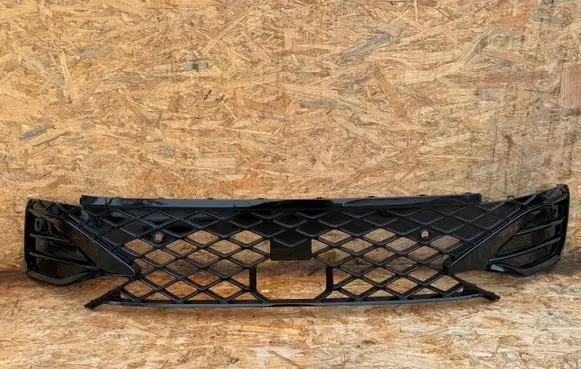 Volkswagen Golf VIII Front bumper lower grill 5H0853677AQ 5H0807241E