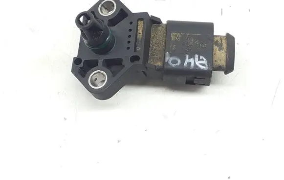 Audi A4 S4 B6 8E 8H Air pressure sensor 038906051C 0281002401