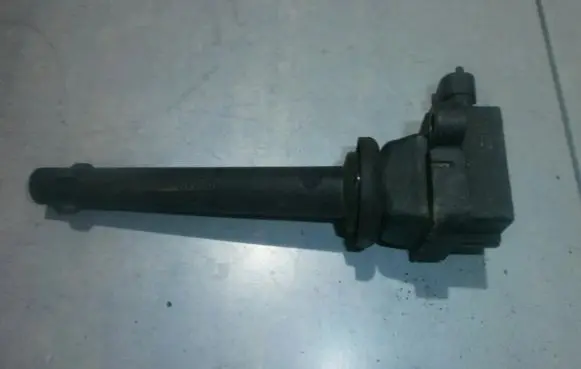 Nissan Micra High voltage ignition coil 0221504017