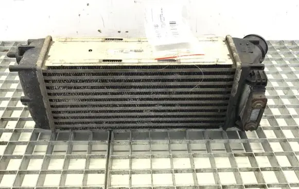 Citroen C4 I Picasso Intercooler radiator 9656503980