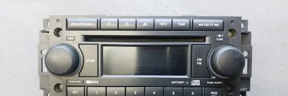 Dodge Caliber Radio/CD/DVD/GPS head unit P05091509AG