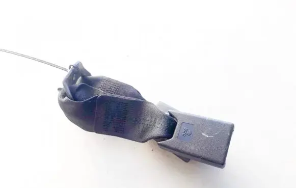 Honda Accord Middle seatbelt buckle (rear) 