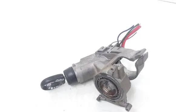 Volkswagen PASSAT B4 Ignition lock 357905851A