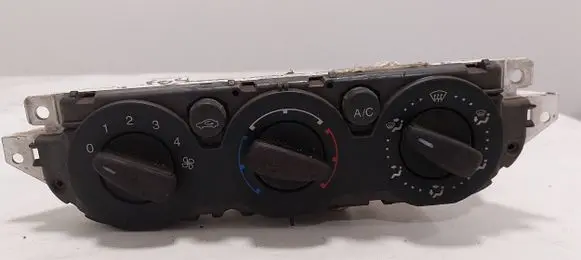 Ford Focus C-MAX Climate control unit 69607003 CAV2