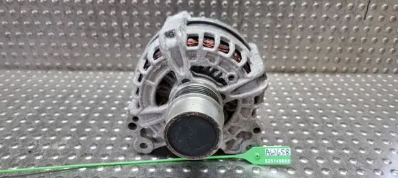 Skoda Fabia Mk3 (NJ) Generator/alternator S25145658 05E903027B
