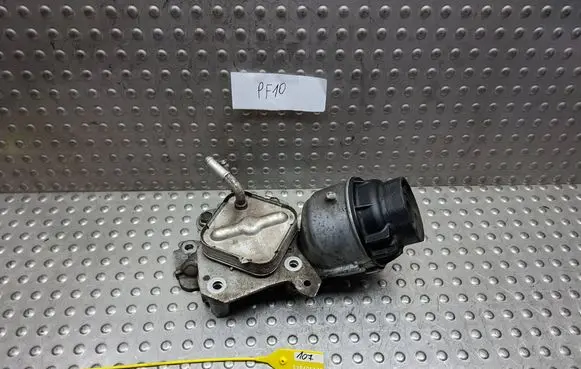 Toyota Yaris Oil filter mounting bracket S26405572