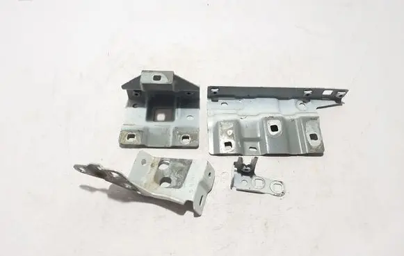 Dacia Jogger Fender mounting bracket 631437269R