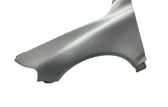 Volkswagen Touareg I Fender 7L6821207C