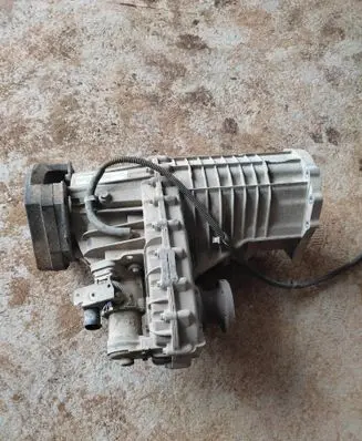Volkswagen Touareg I Gearbox transfer box case 0AD341011G MR00117 12042007