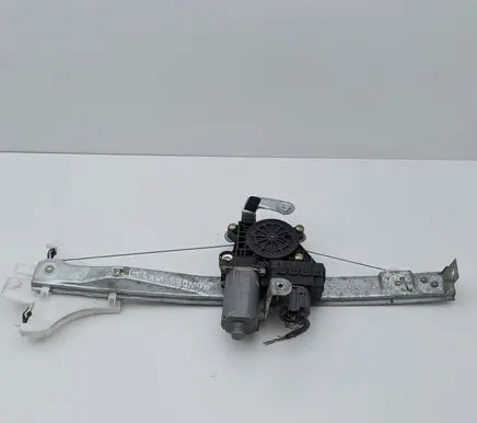 Ford Mondeo Mk III Rear door window regulator with motor 0130821773