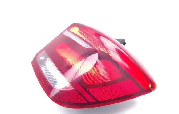BMW 1 F20 F21 Rear/tail lights R1025997