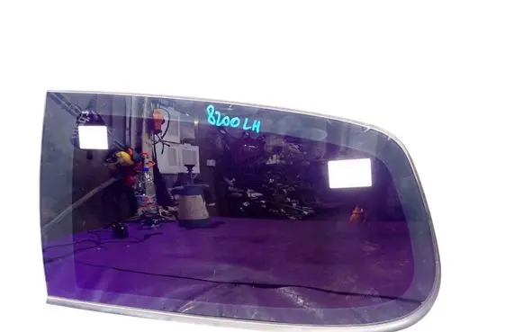 Volkswagen Golf IV Rear side window