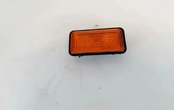 Volkswagen Vento Front fender indicator light 1h0949117a