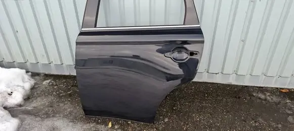 Mitsubishi Outlander Rear door 