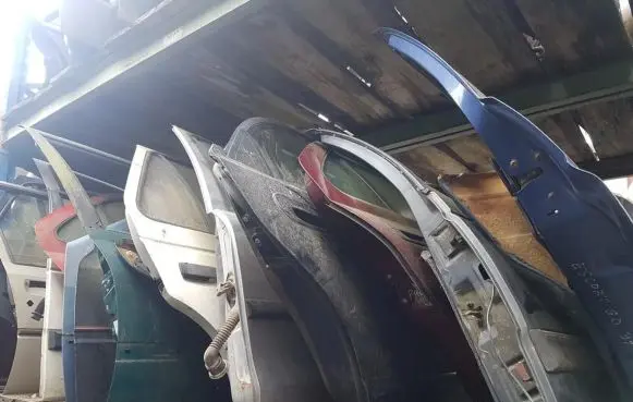 Peugeot 405 Rear door BALTOS