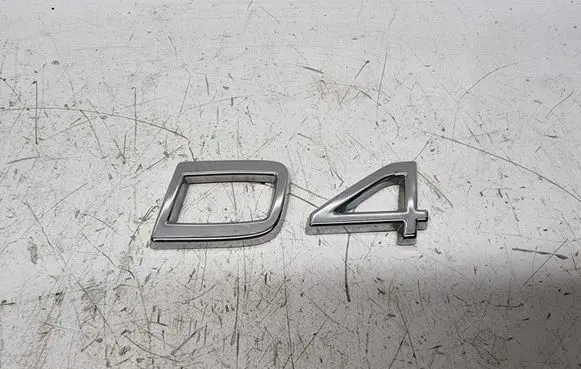 Volvo V40 Rear loading door model letters 31333140 31290882