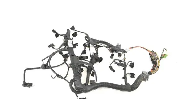 BMW 1 E81 E87 Engine installation wiring loom 8507205 8507211