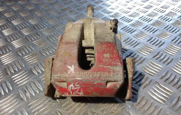 BMW 5 E39 Rear brake caliper 4010298