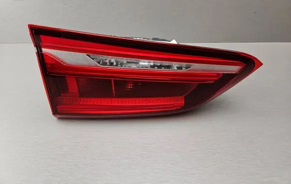 BMW X1 F48 F49 Tailgate rear/tail lights 7350697 63217350697 2710635
