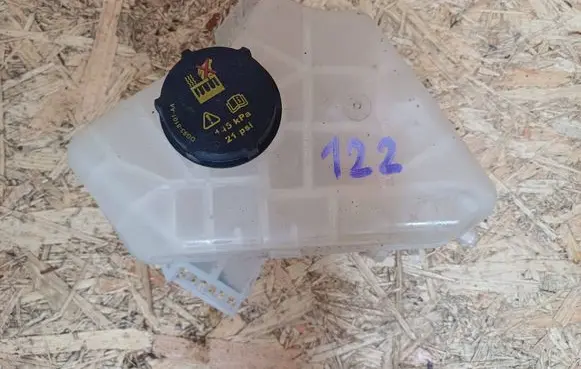 Ford B-MAX Coolant expansion tank/reservoir 8V218K218 ENR5C