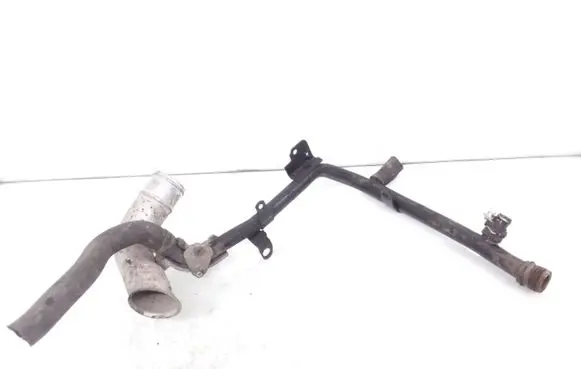 Volkswagen PASSAT B6 Engine coolant pipe/hose 038121065CS