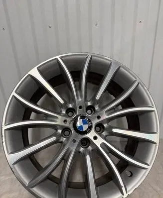 BMW 5 F10 F11 R18 alloy rim 6857668