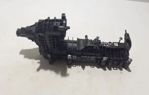 Volvo XC60 Intake manifold 32223914