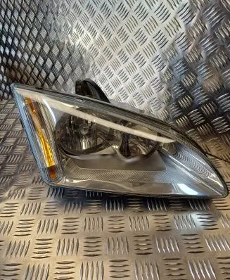 Ford Focus Headlight/headlamp 4M5113W029AD 10178 011102