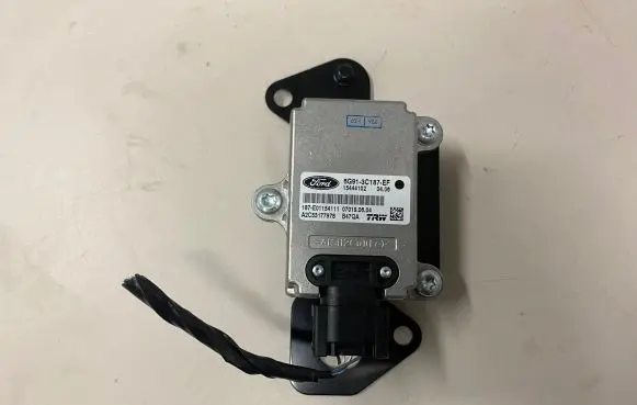 Ford Focus ESP acceleration yaw rate sensor 6G913C187EF 15444102 187E01154111