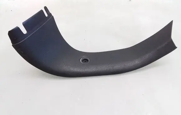 BMW 1 E81 E87 Tailgate/trunk side cover trim 