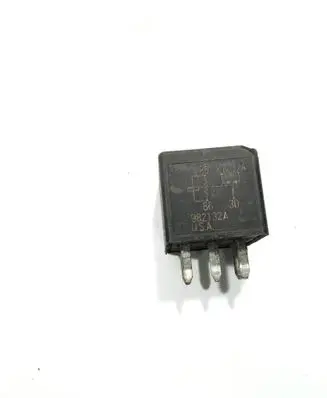Opel Sintra Other relay 12193602 982132A