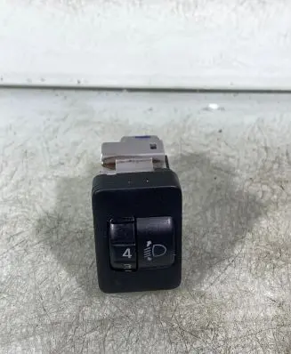 Mitsubishi Outlander Headlight level height control switch