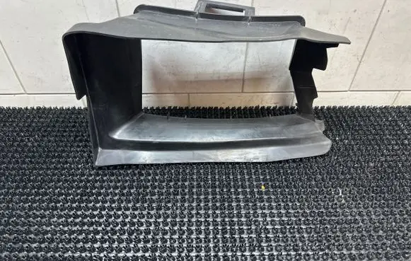 Renault Clio IV Intercooler air guide/duct channel 103981A0