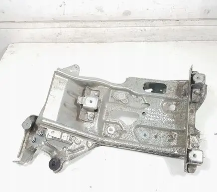 Toyota Yaris Battery box tray 
