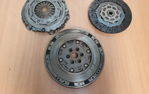 Citroen C3 Clutch set kit 9812748580