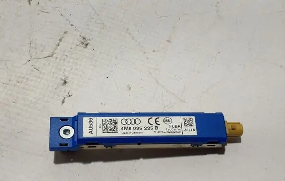 Audi Q8 Aerial antenna amplifier 4M8035225B