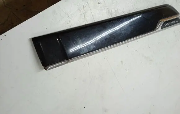 Renault Twingo III Rear fender molding trim 828206426R