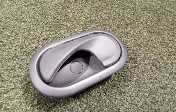 Opel Movano B Front door interior handle 21030 310579