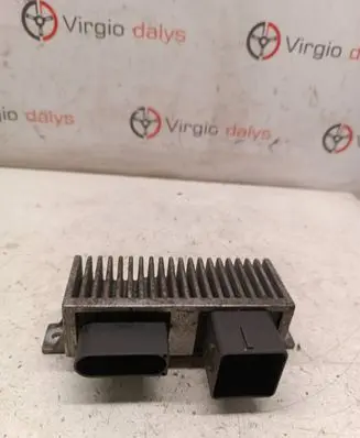 Renault Master III Glow plug pre-heat relay 8200558438A RCS812