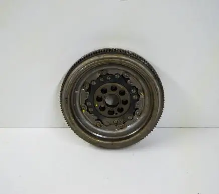 Audi A3 S3 8V Flywheel 06K105266J
