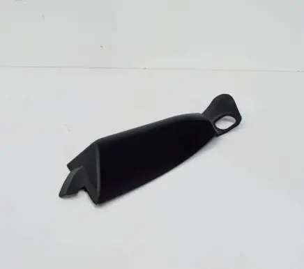 Rear/tail light trim molding