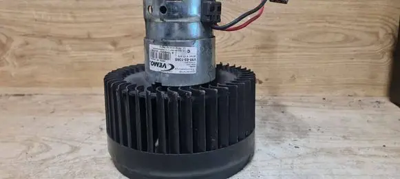 Volvo V70 Heater fan/blower V95031365