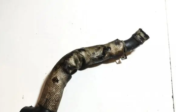 Audi A6 S6 C5 4B Breather hose/pipe 
