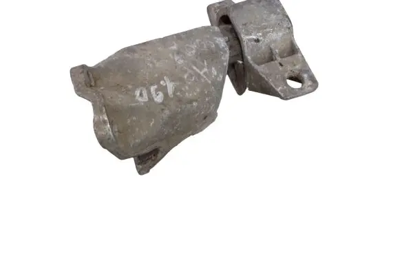 Audi A6 S6 C5 4B Engine mounting bracket 8D0399113AB