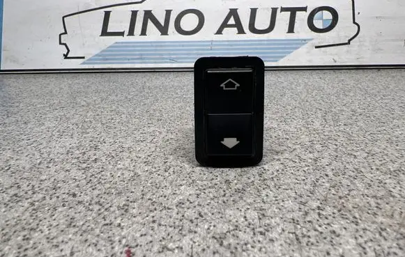 BMW 5 E39 Electric window control switch 8368974