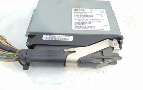 Peugeot 407 Torque split ecu control unit/module 