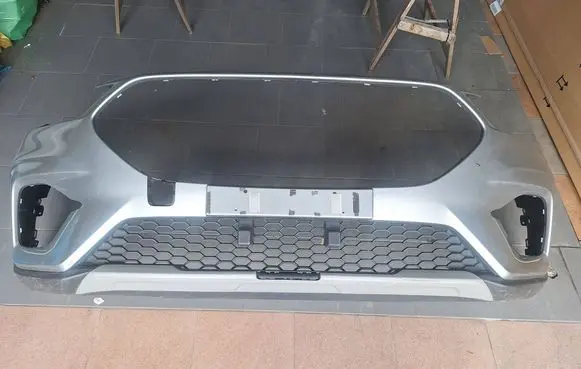 MG ZS Front bumper 10628329